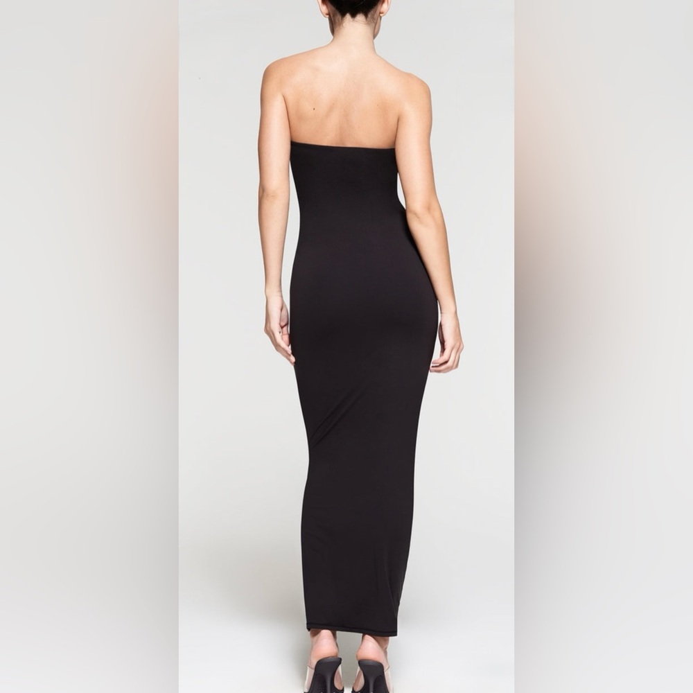 જ⁀➴ 🖤SKIMS Fits Everybody Tube Dress | Onyx | L